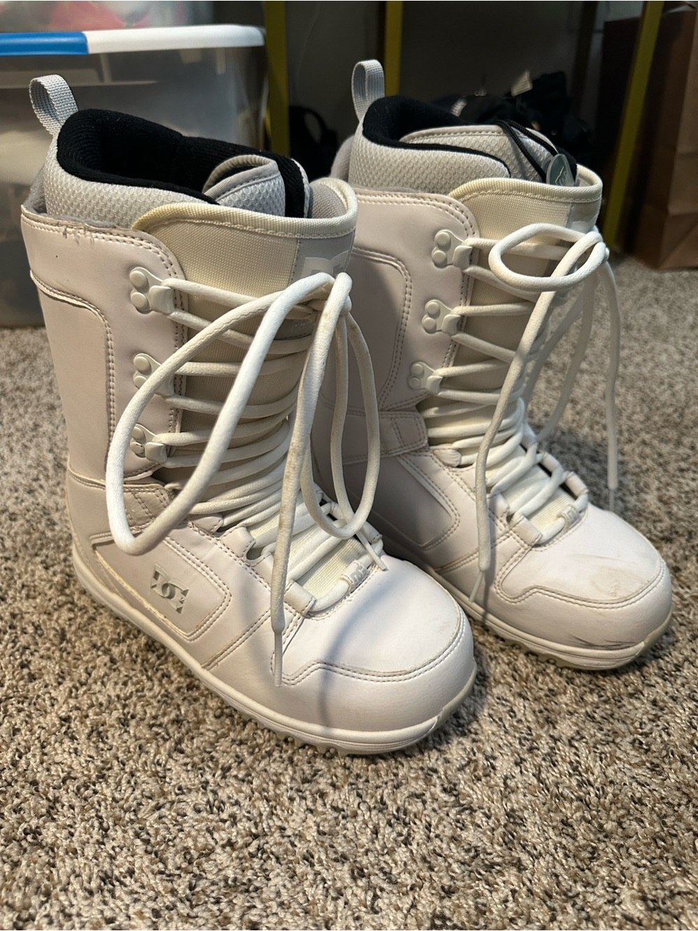 Womens DC Phase 2011 Snowboard Boots Waterproof Insulated White Sizs 8.5 Winter